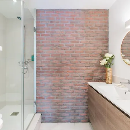 Amazing Flat 5 Balconies In Chueca - Gran Via Apartment Madrid Exterior photo