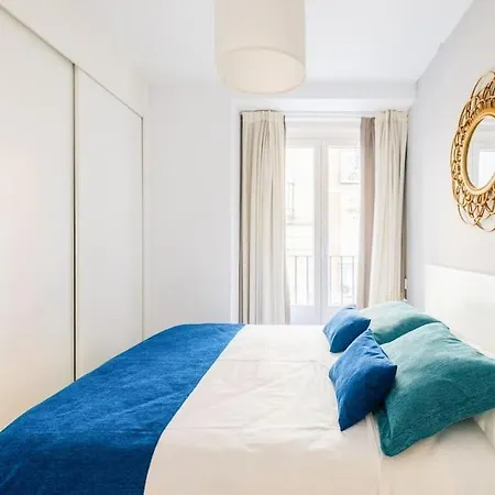 Amazing Flat 5 Balconies In Chueca - Gran Via Apartment Madrid Exterior photo